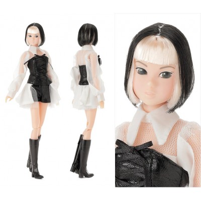 222063 Sekiguchi Momoko 27cm Fashion Doll ~ GIRL POP Blue Star B&W Version ~ NEW ~
